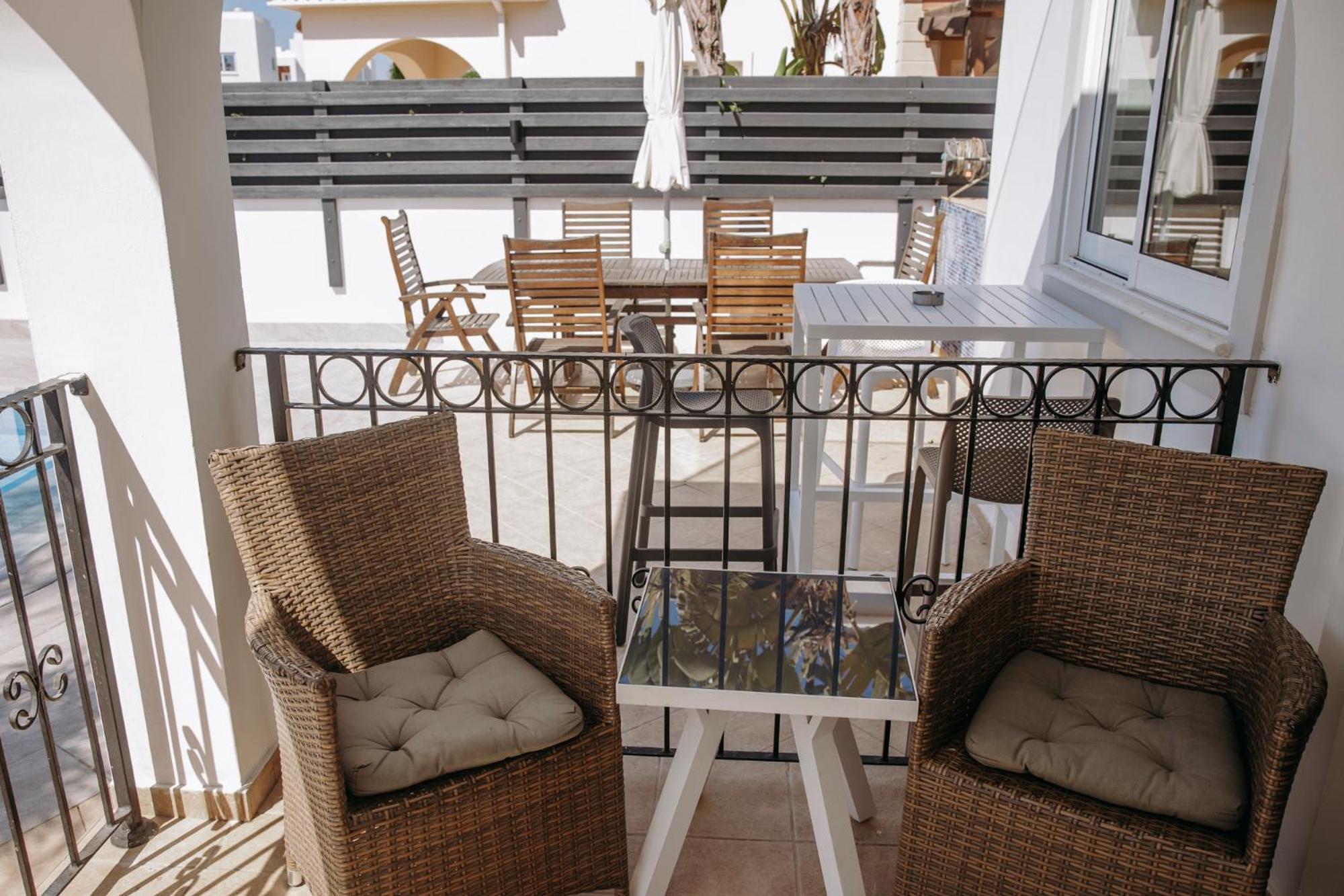 Sunset Villa Private Complex Heated Pool 아이아 나파 외부 사진