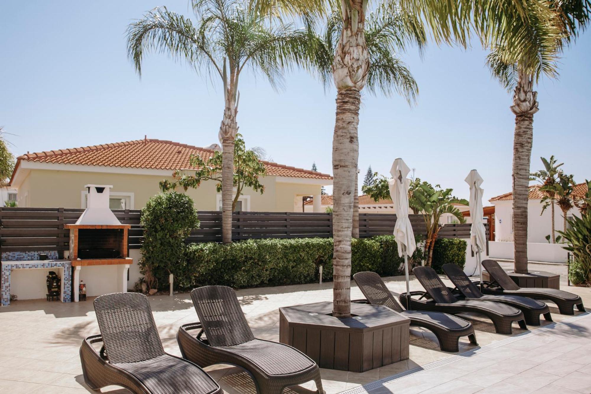 Sunset Villa Private Complex Heated Pool 아이아 나파 외부 사진